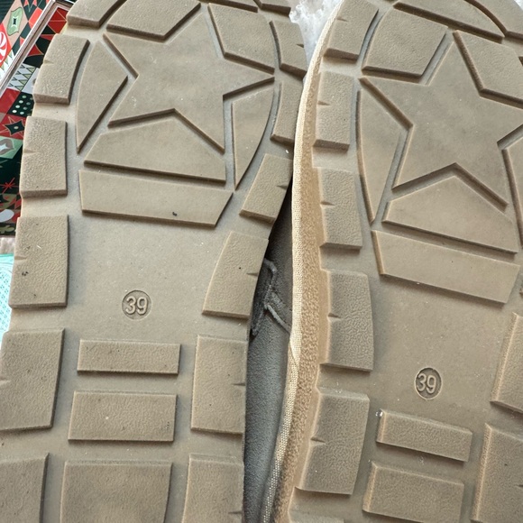 Women's Tan Fur-Lined Ankle Booties - Picture 8 of 9